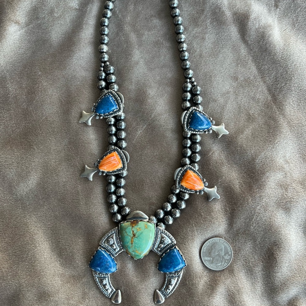 Squash Bloss necklace - Picture 4 of 5